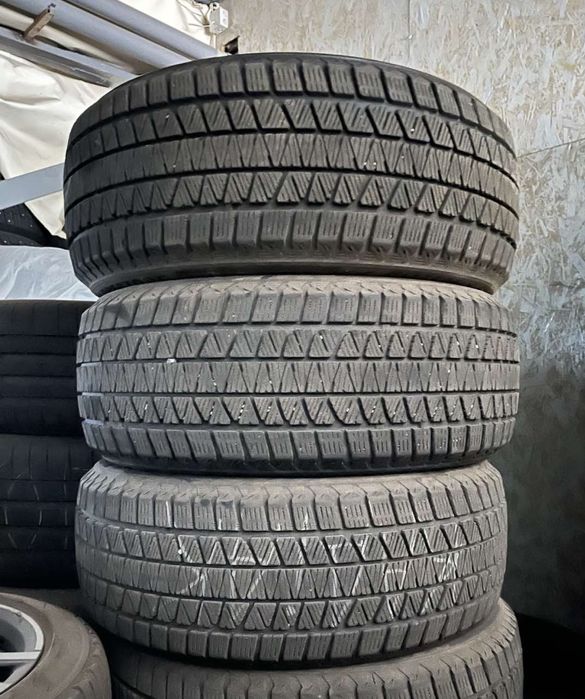 Продам зимнюю резину!!!Bridgestone Blizzak DM-V3 235/50 R19 103T XL