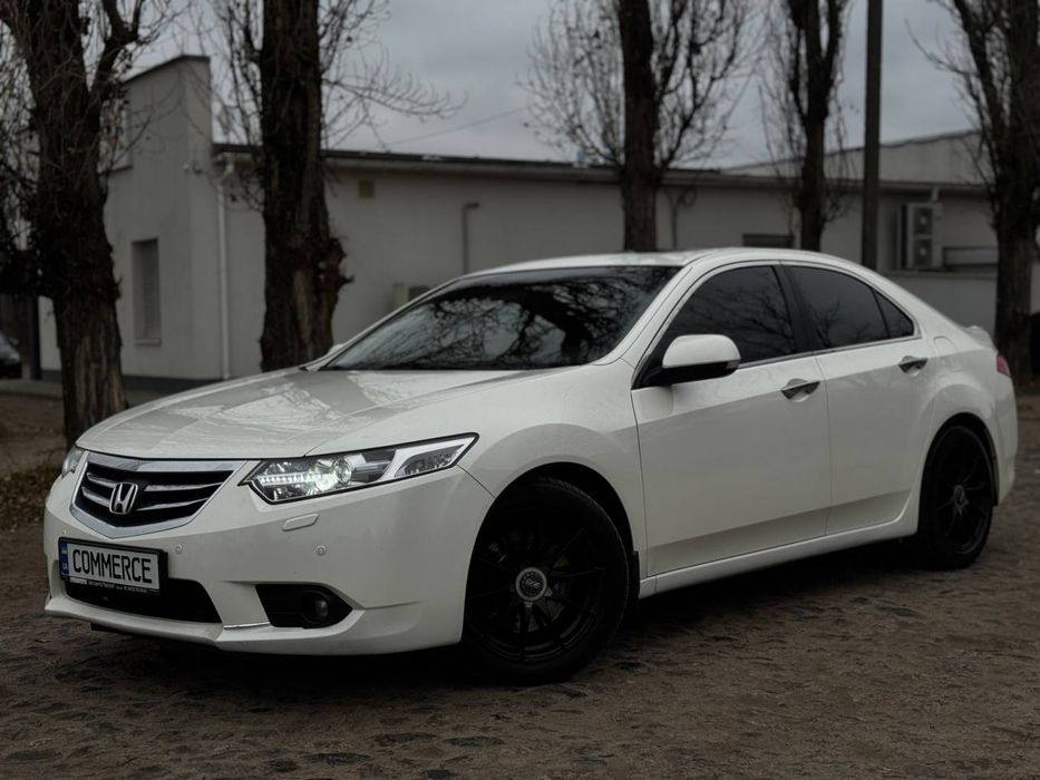 Продам власну honda Accord 8 2012