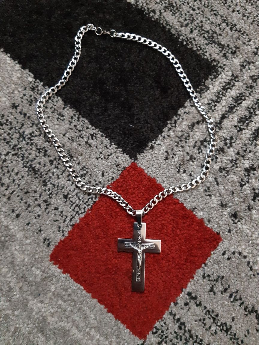 NOVO! Corrente  +  Cruz com Cristo