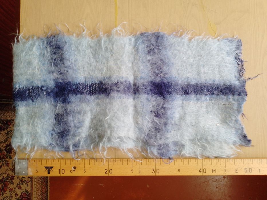 Продаються шарфи махерові.