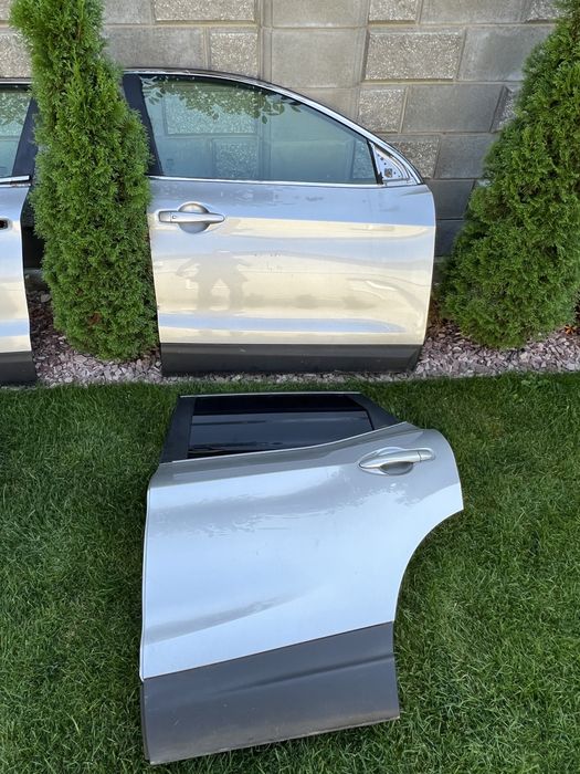 РОЗБОРКА Nissan Rogue Sport, Qashqai j11 Двери Дверка передня задня