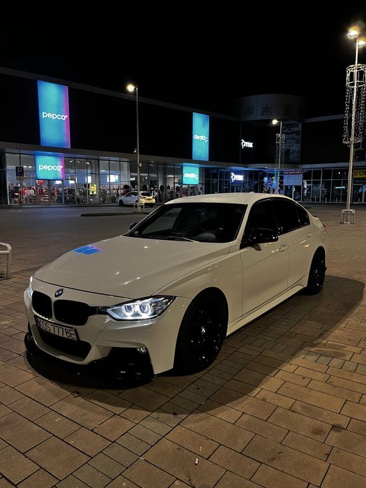 Bmw F30 320D 2012r