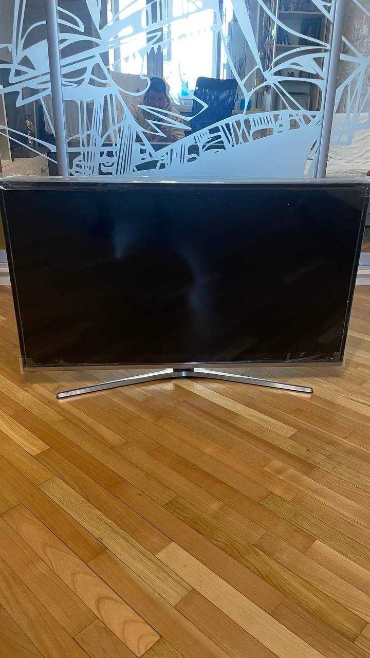 Телевізор 40" Samsung UE40KU6470U SmartTV Silver з пошкодженим екраном