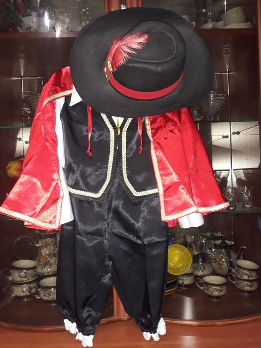 Костюм мушкетера, принца.