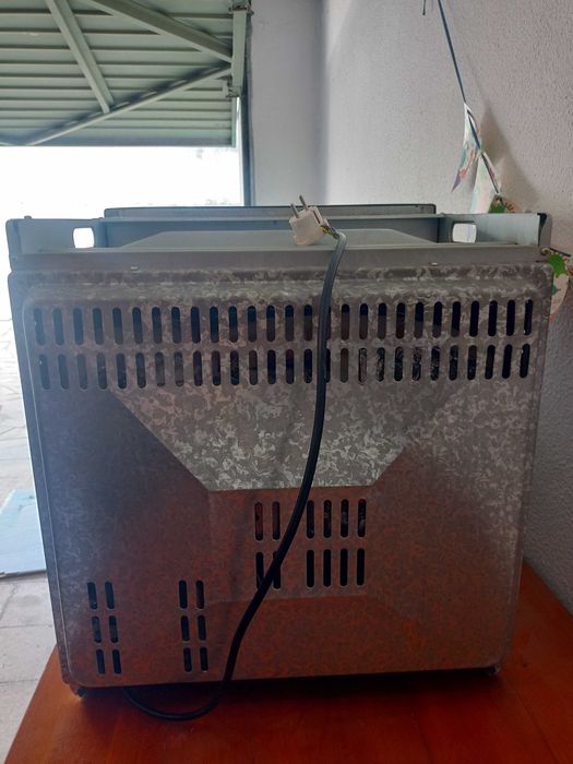 Forno eléctrico de encastrar Zanussi