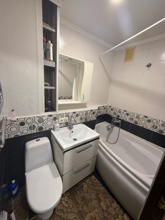 Сдается 2к квартира центр