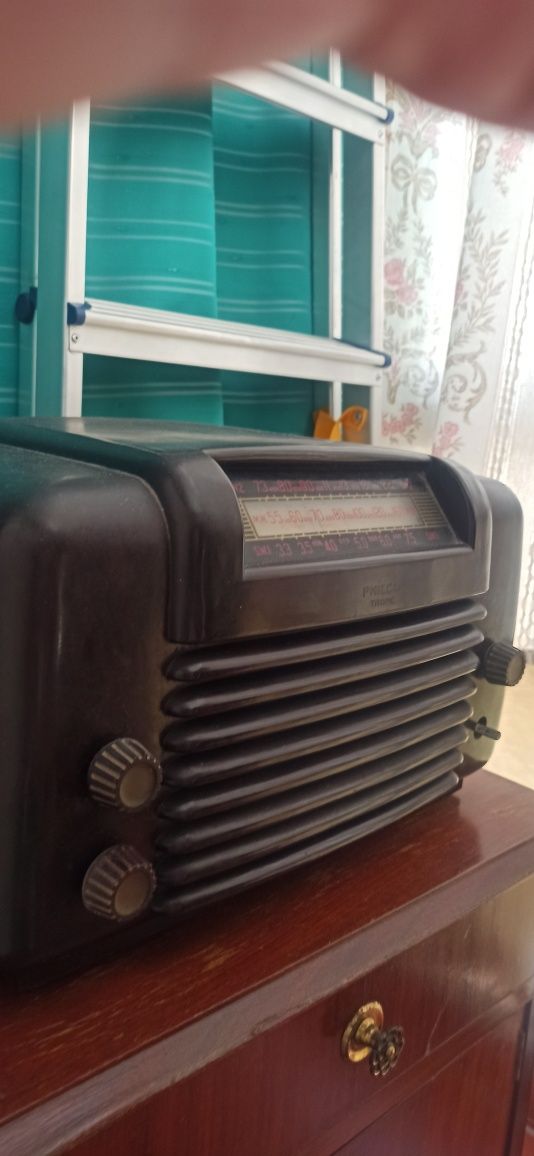 Rádio Antigo Philco TROPIC