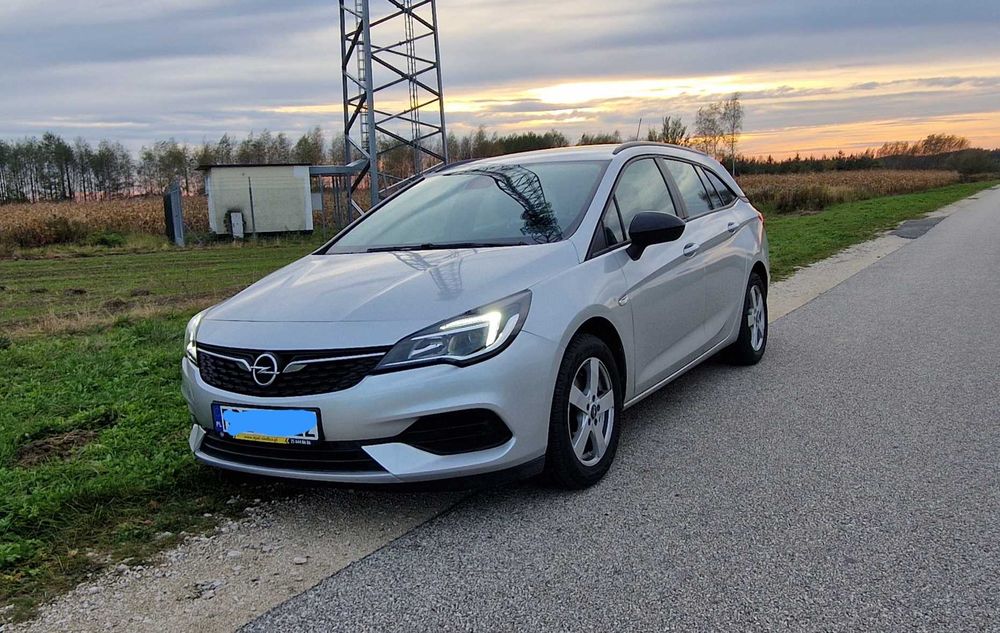 Opel Astra 1.2 Turbo Sports Tourer