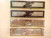 Память DDR3 2ГБ OCZ  (ціна за 4 планки по 2ГБ = 8ГБ)