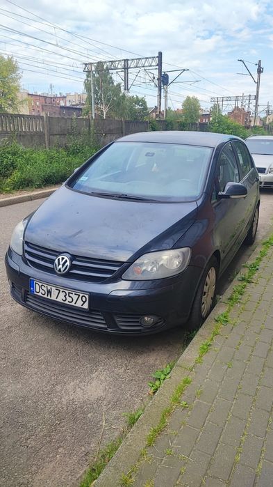 Volkswagen Golf 5 Plus 1,9 do negocjacji
