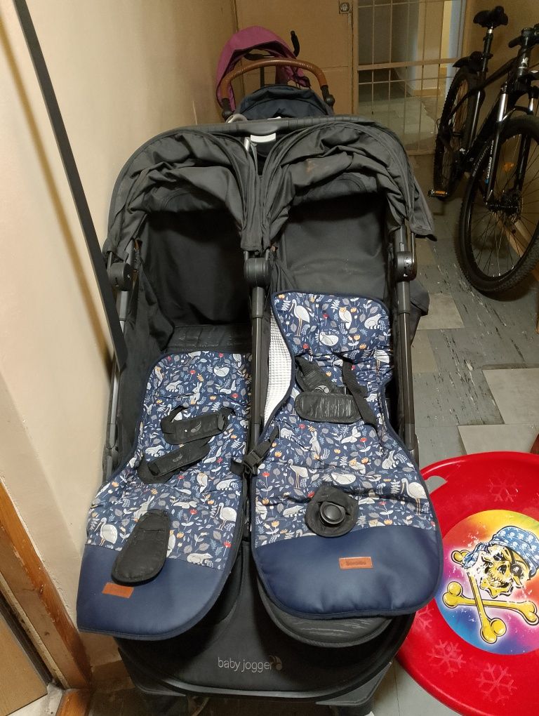 Sprzedam wózek spacerowy