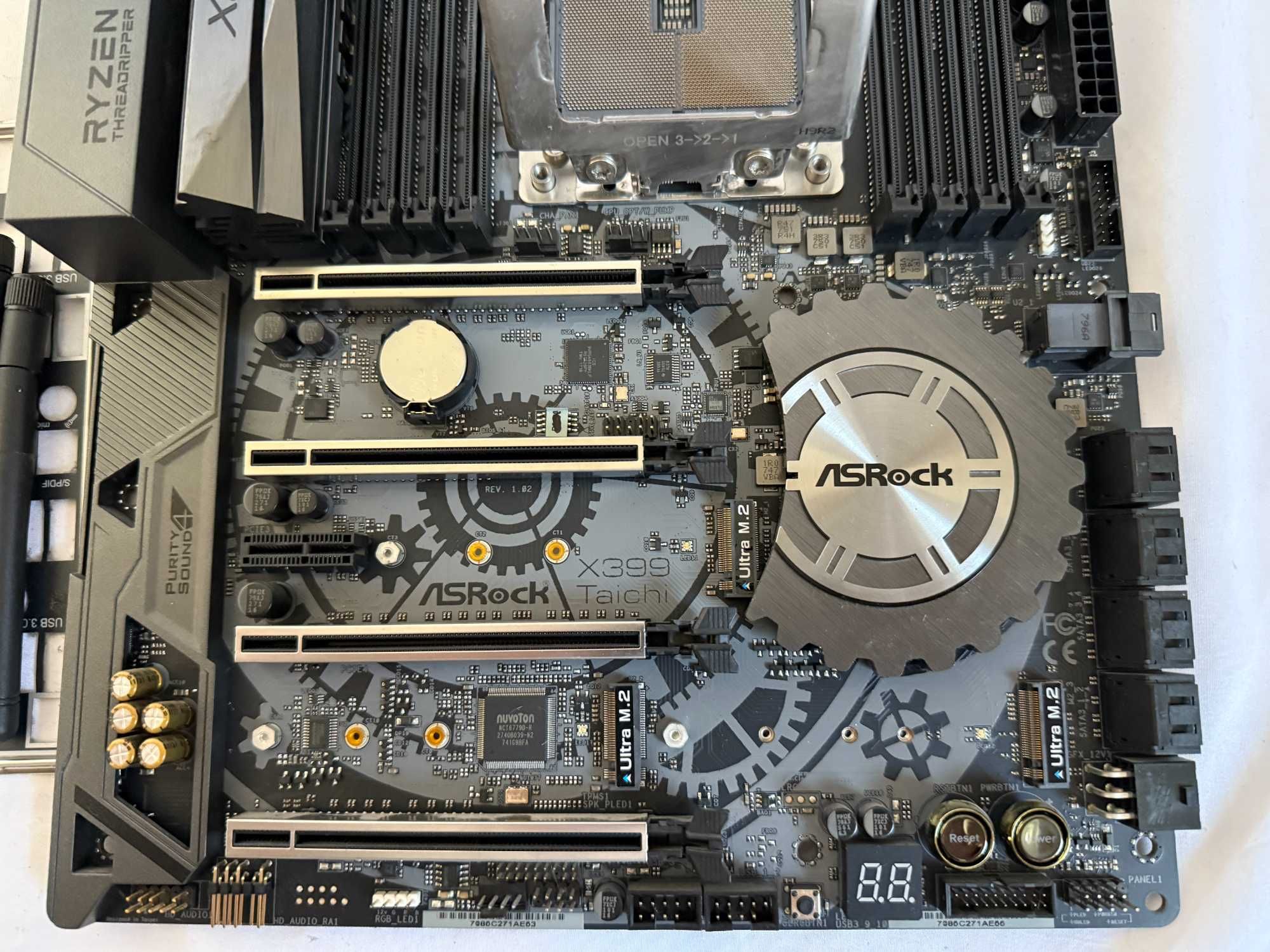 Płyta główna Asrock X399 Taichi AMD X399 Socket TR4 ATX Threadripper