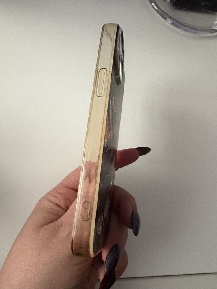 Etui plecki iPhone 13/14