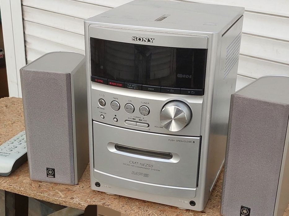Музыкальный мини  центр SONY