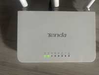 Router Tenda Wireless N300