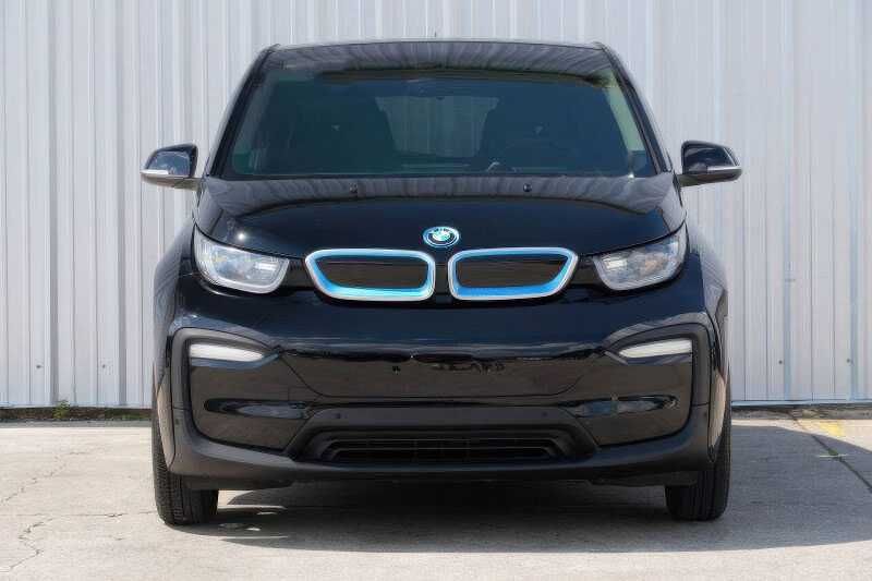 2018    BMW   i3