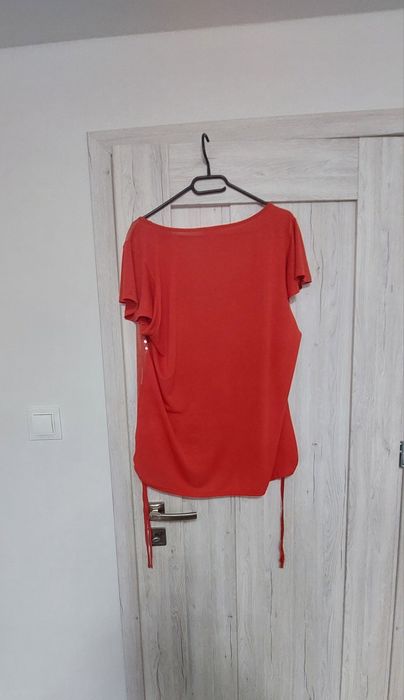 Bluzka z cekinami rozm. 46/48