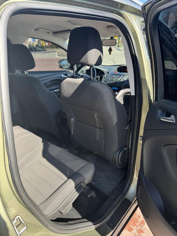 Ford Kuga 2.0D Швейцарія
