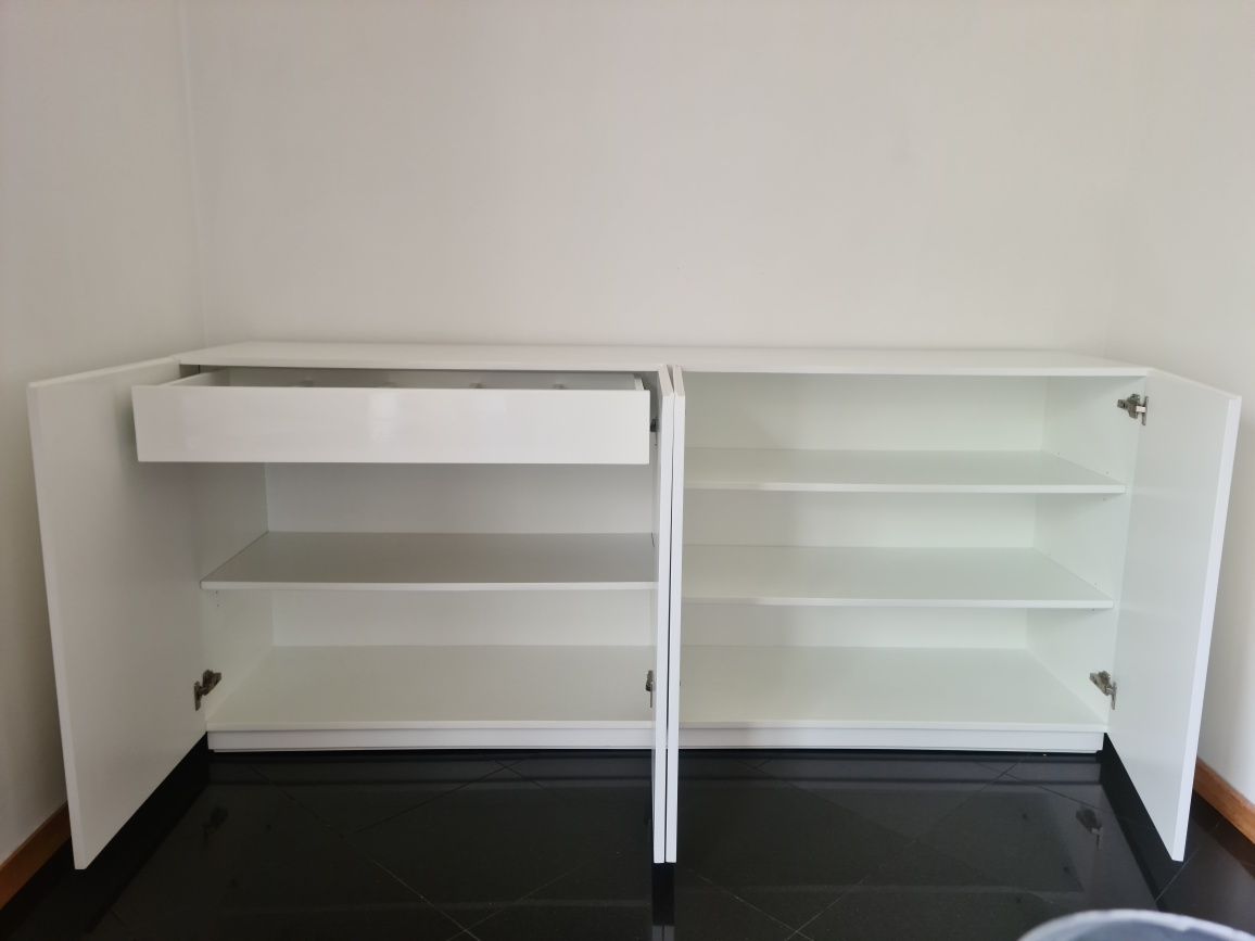 Vendo aparador em excelente estado