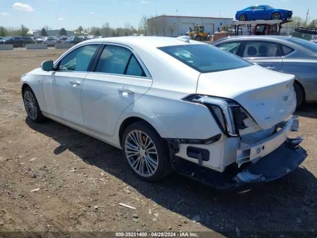 Cadillac CT4 Luxury 2022