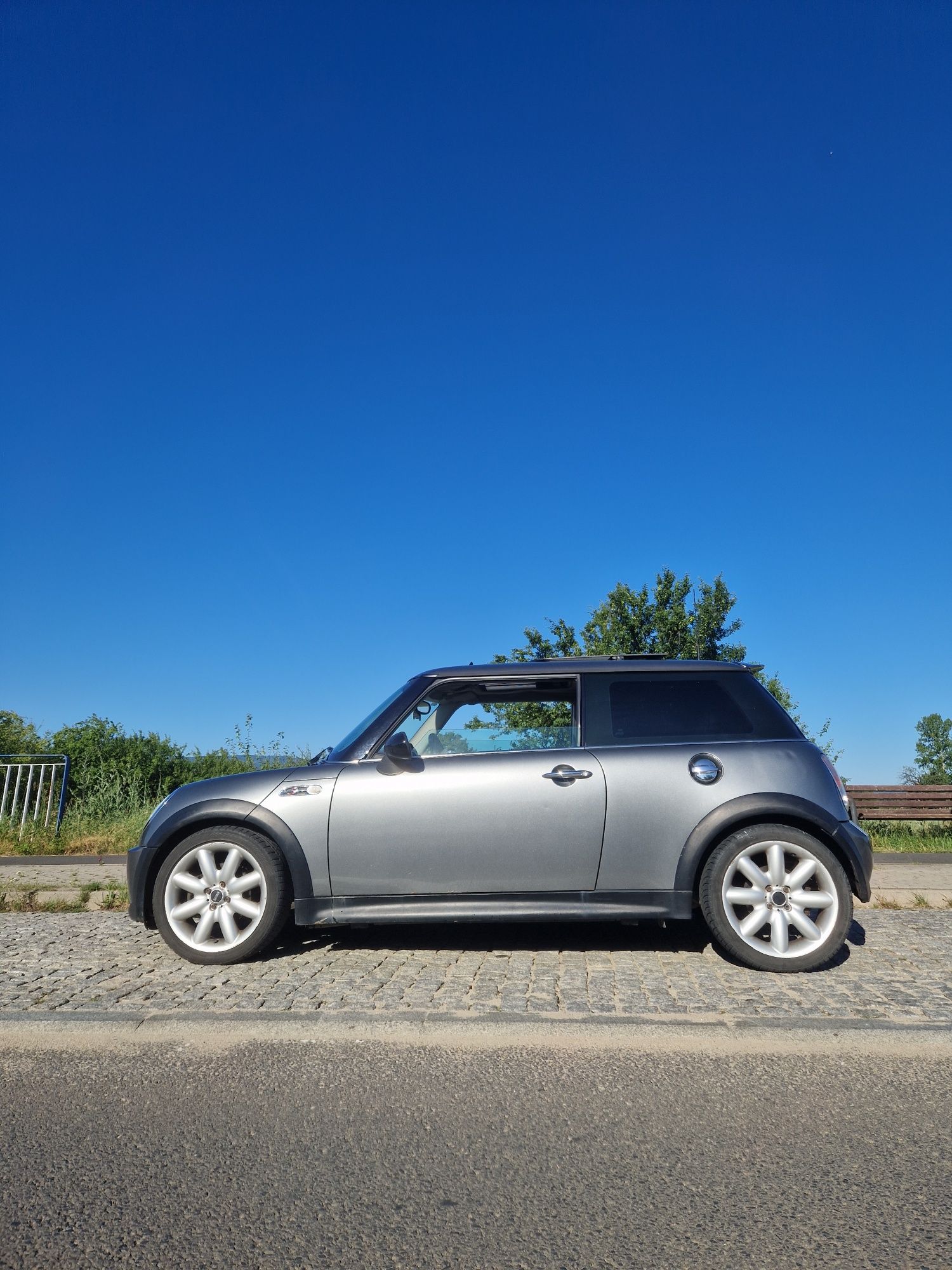 MINI Cooper S Chili R53 163 km kompresor z LPG xsenon tempomat zadbany