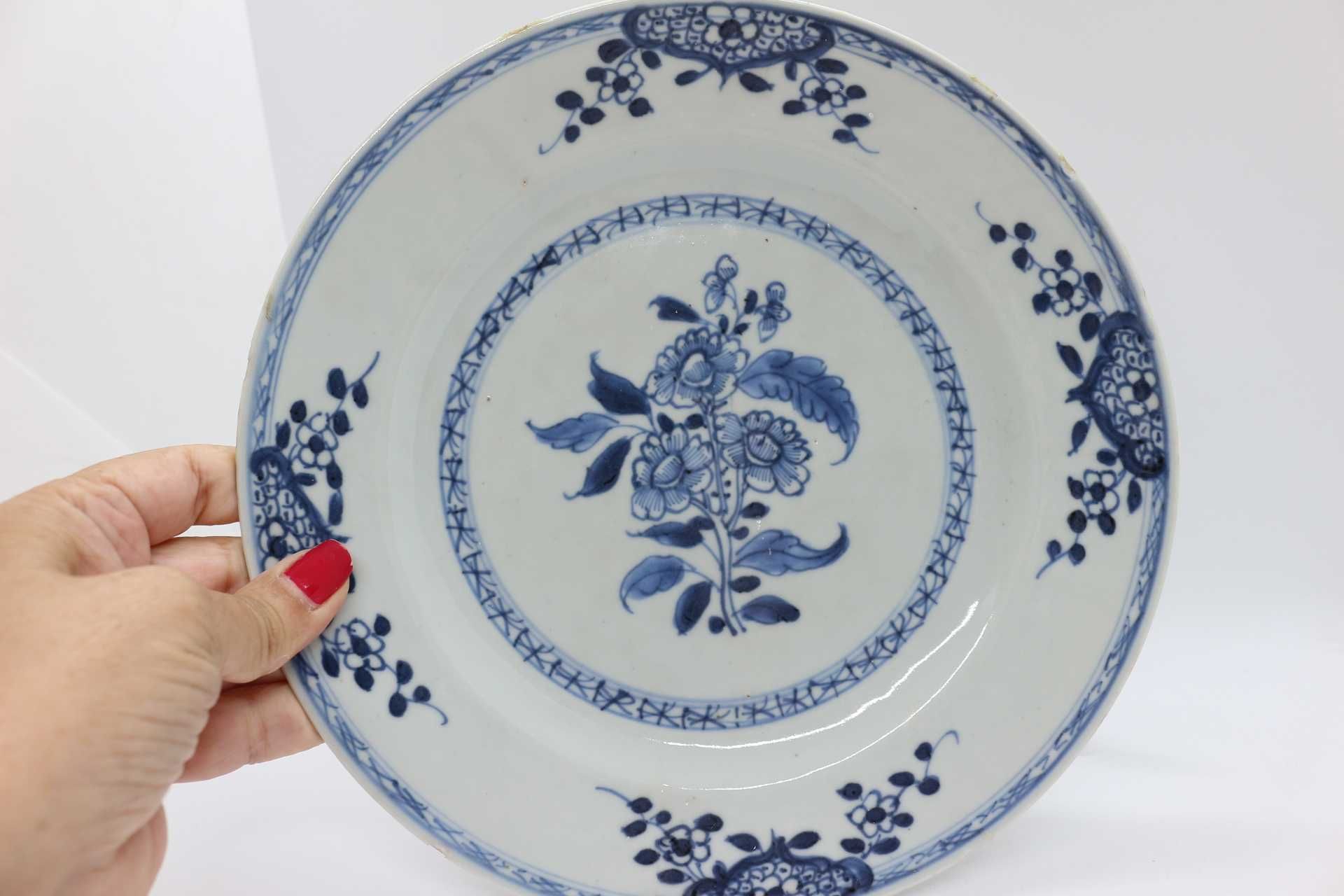 Prato porcelana Chinesa Floral Companhia das índias séc. XVIII/XIX