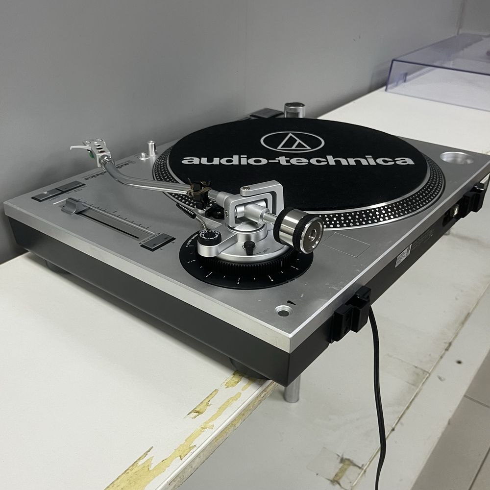 Програвач Audio-Technica AT-LP120 донор запчастини не робочий