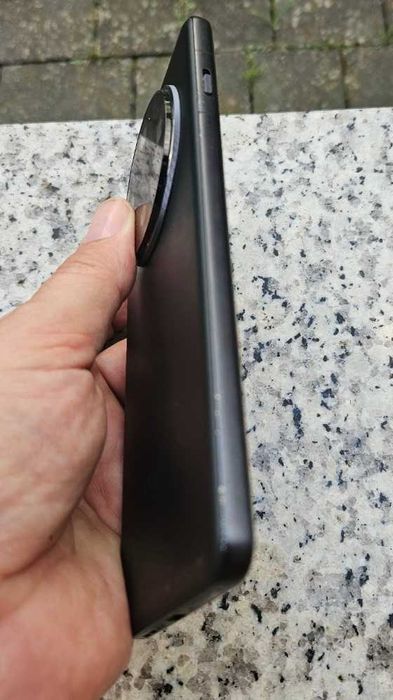 OPPO Find X 8 pro