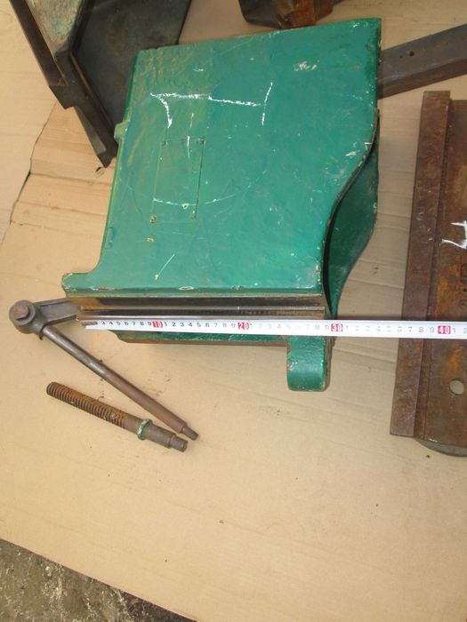 Довбальний координатний стіл ласточкий хвіст