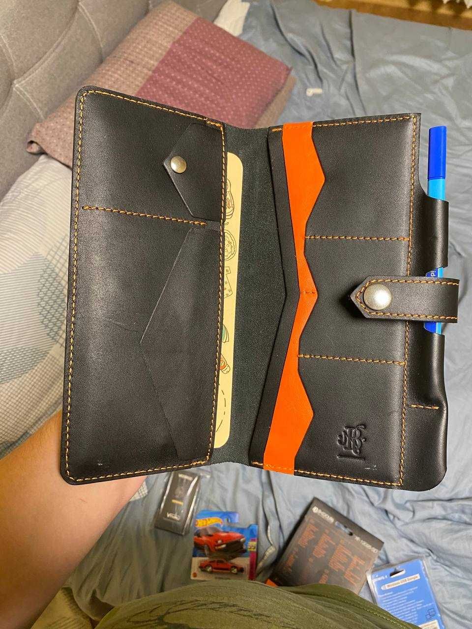 Шкіряний гаманець для подорожей Ручної роботи