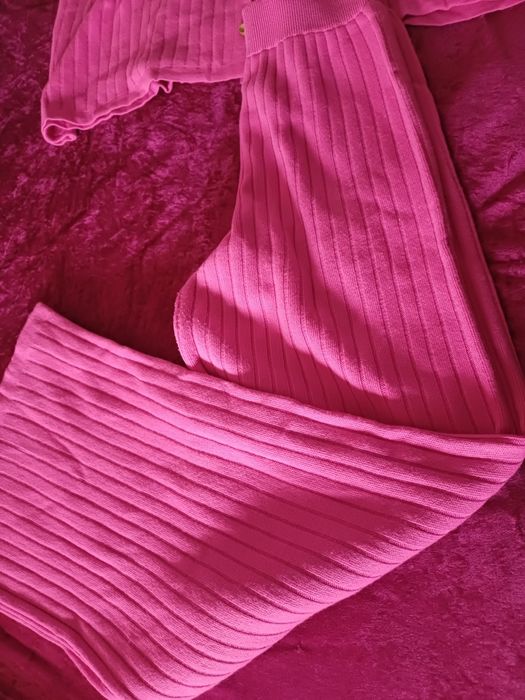 Conjunto  de malha rosa