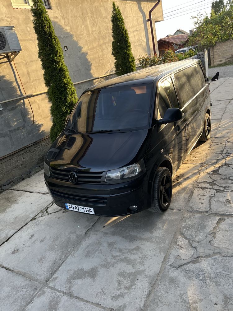 Volkswagen transporter t5  автобус транспортер т5