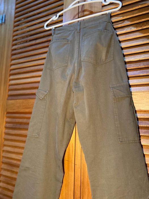 Calças Cargo Stradivarius