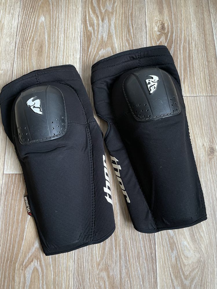 Наколінники ALPINESTARS BIONIC, Оригінал! Хороший стан