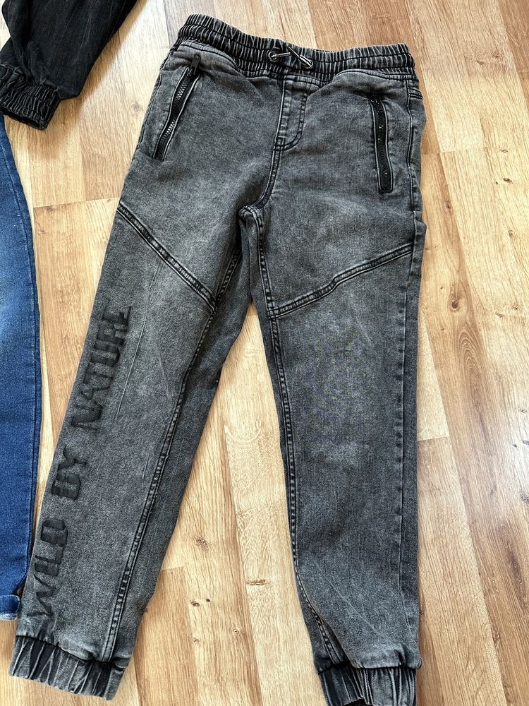 Zestaw spodnie jeansowe bojówki r.140 chłopiece czarne