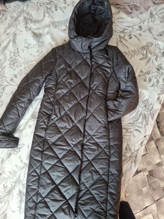 Пальто -куртка, тепле   ,46 розмір ,М-ка, чорне