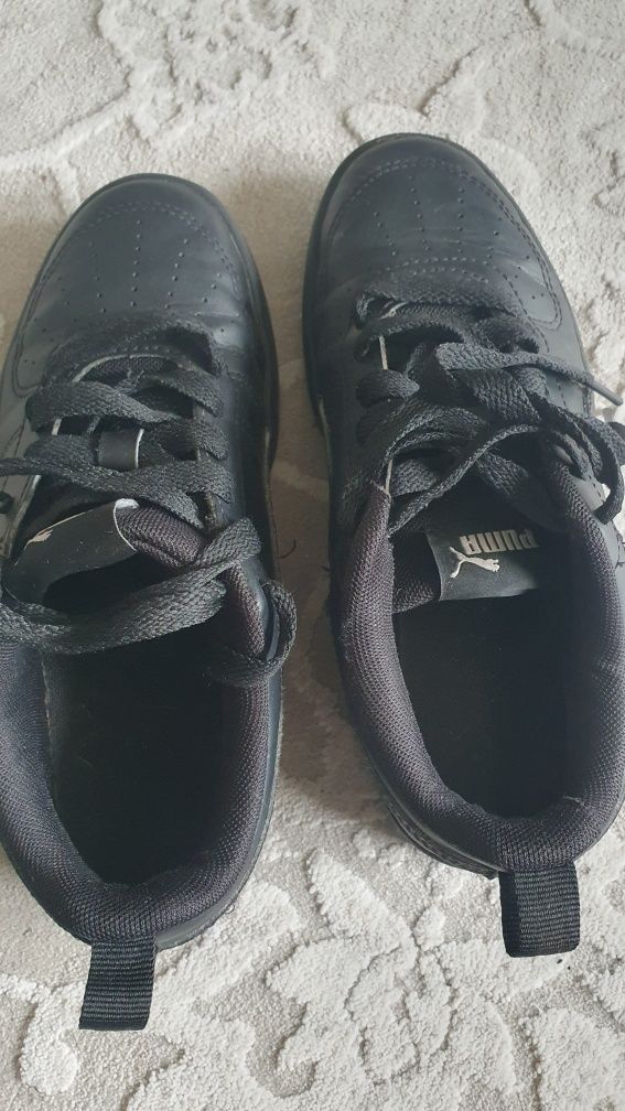 Buty czarne Puma, komunia Ideał