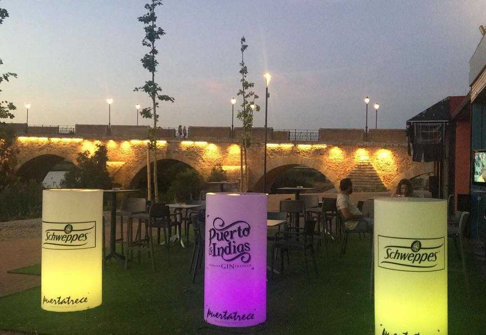 Mobiliario led com iluminação