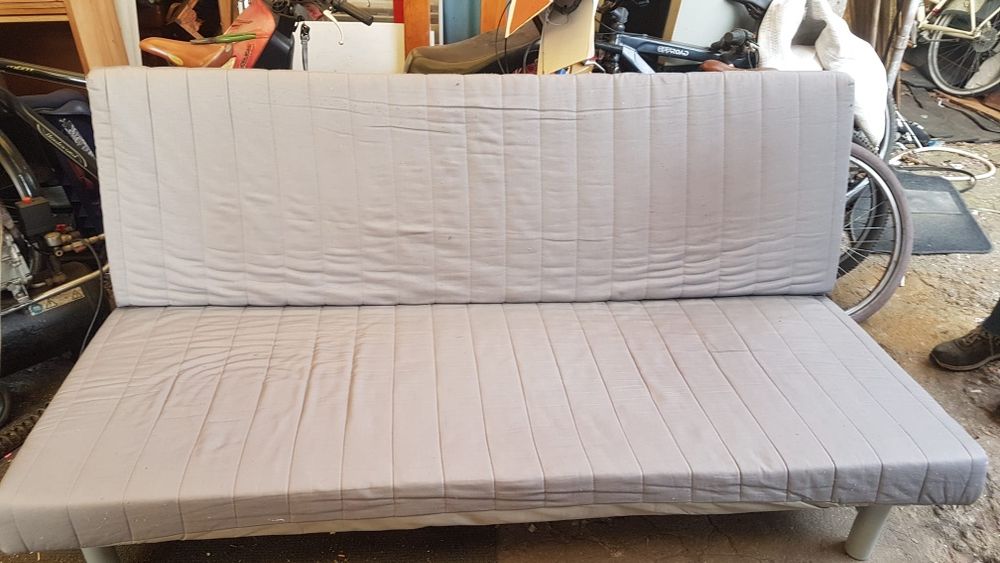 Sofá cama ikea bom estado