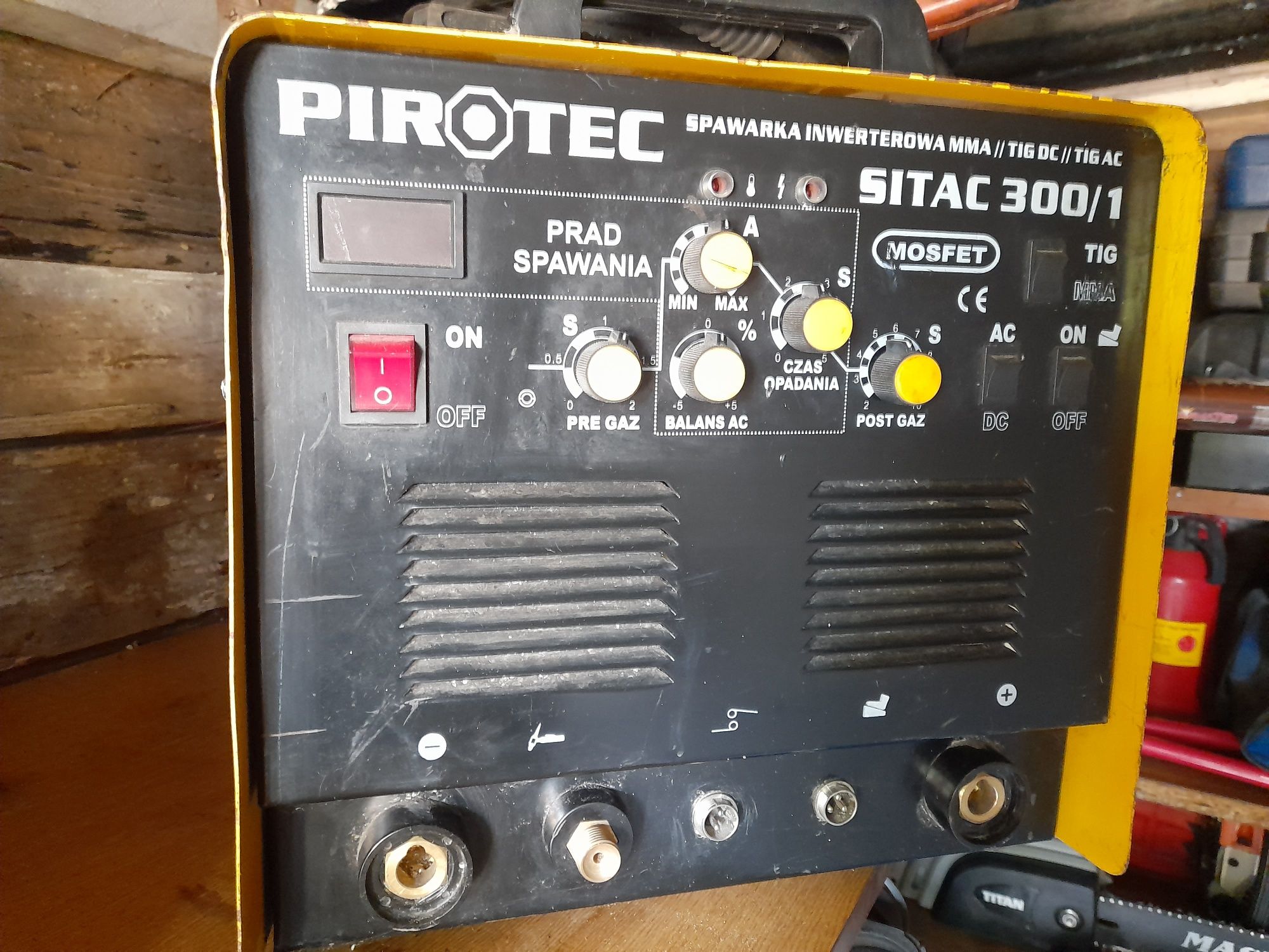 Spawarka inwerterowa pirotec 200A sitac  300/1