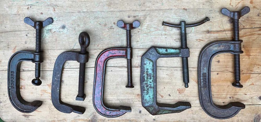 Ferramentas antigas. Grampos, ou Sargentos