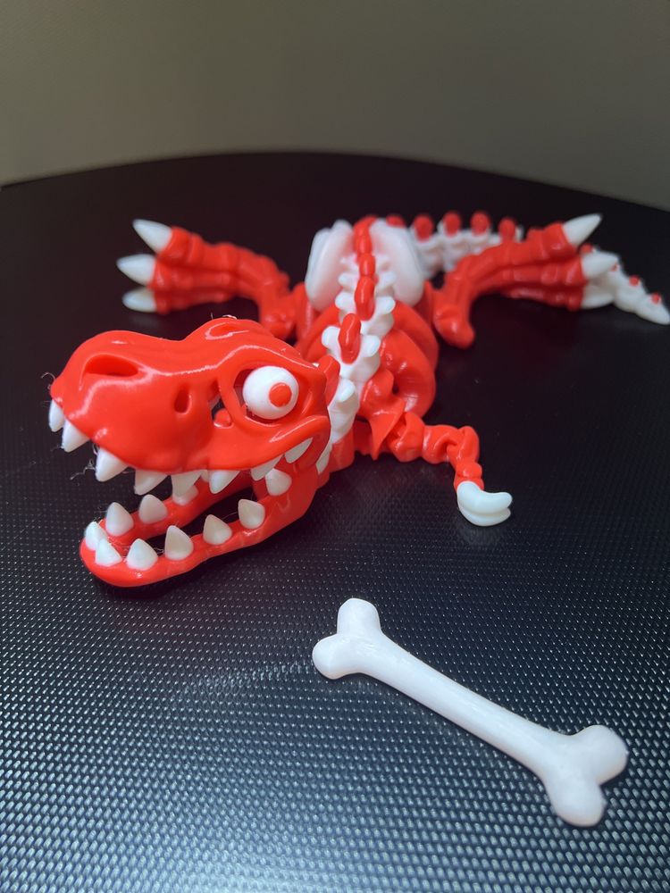 T-rex z kością wydruk 3D