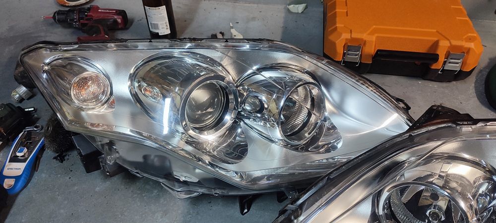 Lampy przód laguna III