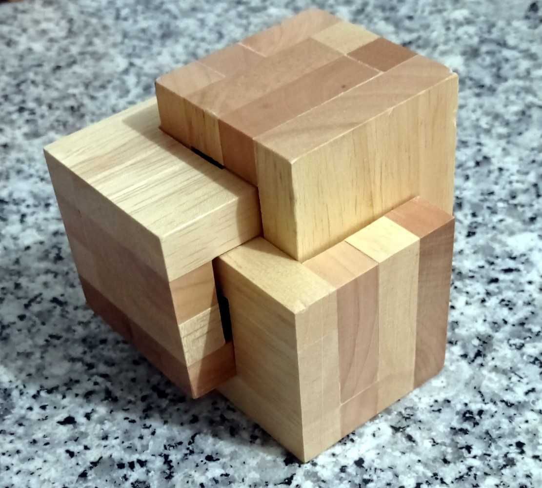 Puzzle - Os Cubos de Oskar (Quebra-cabeças)