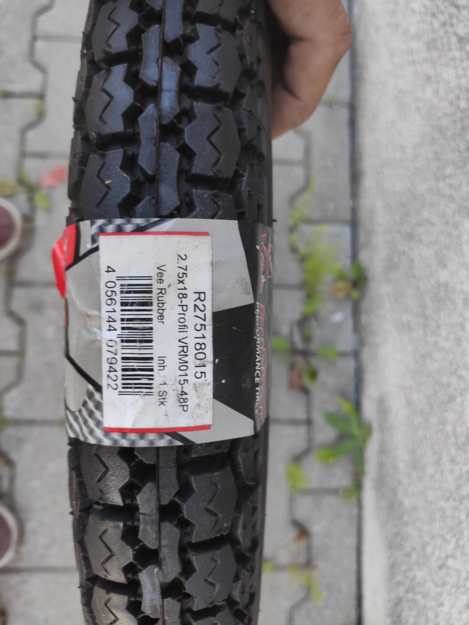 Vee Runner opona 2.75x18 MZ przód nowa