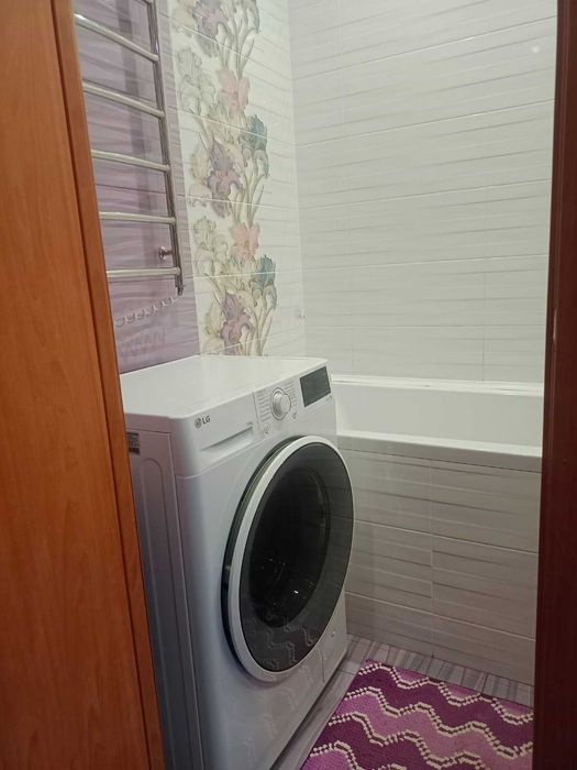 Продам 3 комнатную с ремонтом на левом берегу,alm