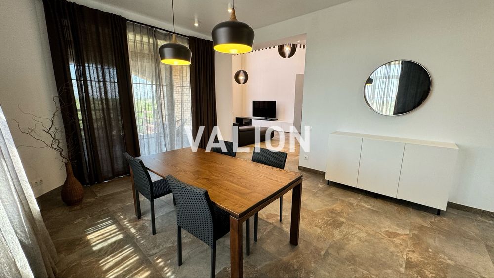 Будинок з сучасним ремонтом в с.Музичі, 25 км до метро Житомирська