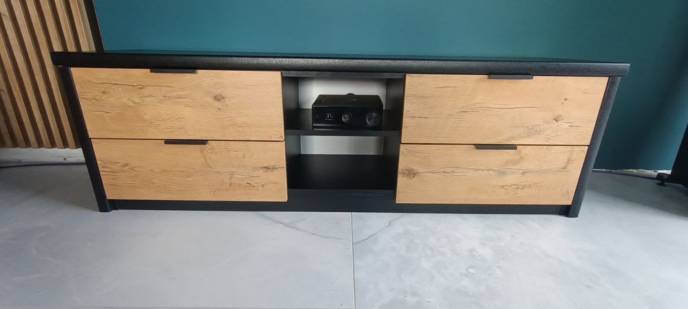 Szafka pod tv jak nowa