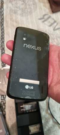 Мобильный телефон nexus 4