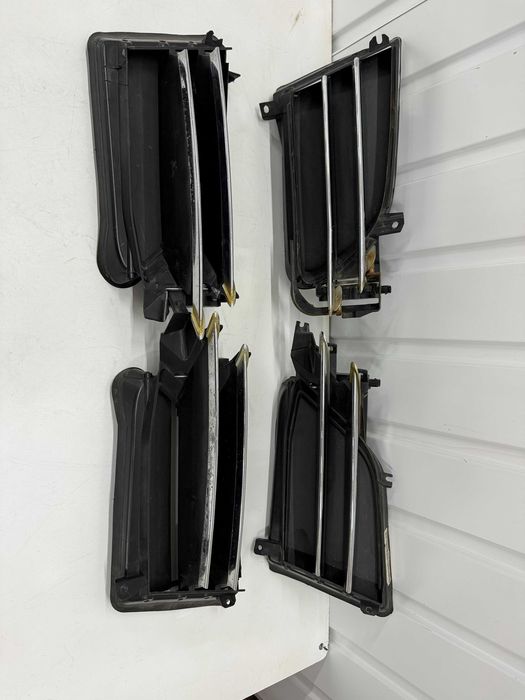 Люверс жалюзі Tesla Model S 2016- з моторчиком Тесла еска рест дорест